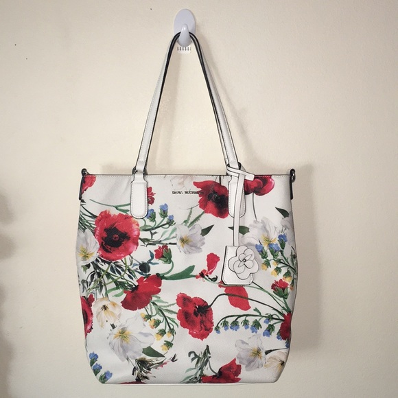 Dana Buchman Handbags - Stunning Floral Large Tote Handbag